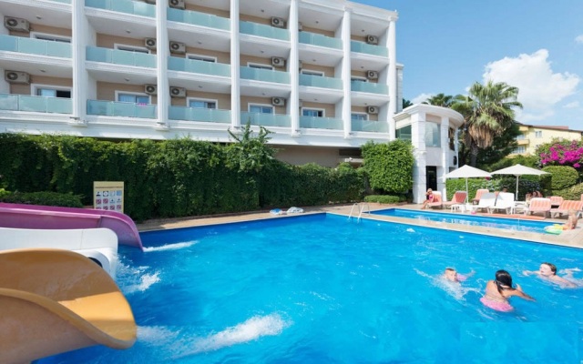 Voxx In Family Club (  EX.ARMAR )