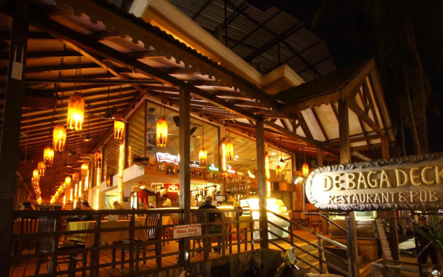 De Baga Deck Comforts