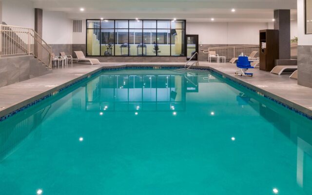 Holiday Inn Concord