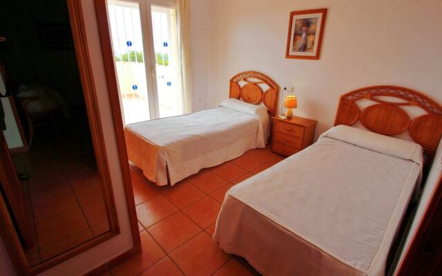 Estrelizia - pretty holiday property with garden and private pool in Calpe