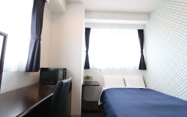 Hotel LiVEMAX ASAKUSA SKY FRONT