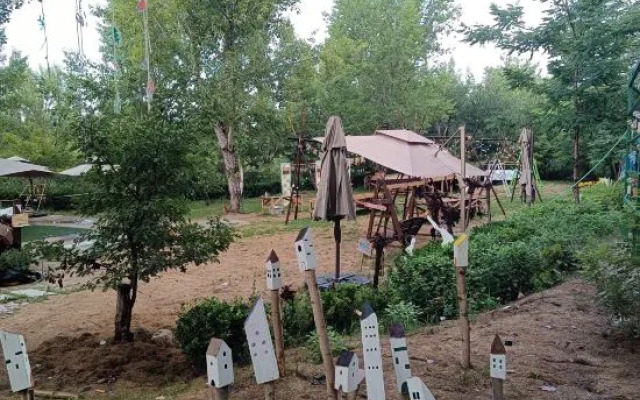 Yangqu Champagne No. 1 Tree House Art Camp