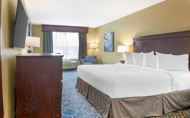 Best Western Plus Grand-Sault Hotel & Suites