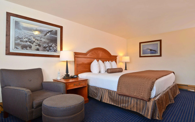 Best Western Valdez Harbor Inn