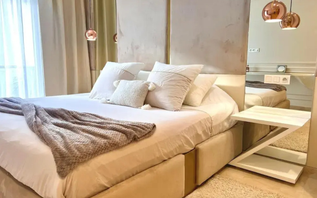 3 bedrooms apartment in secure Résidence