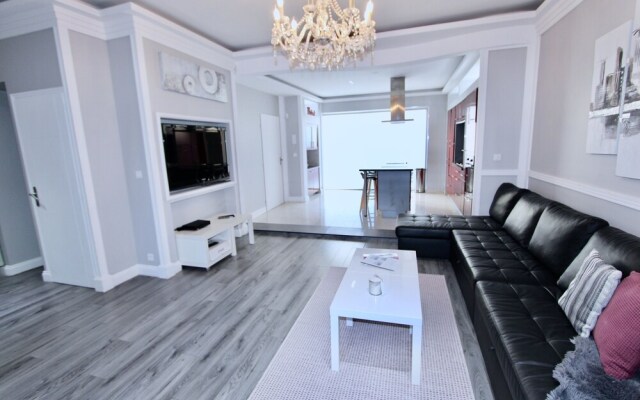 Cannes Luxury Residence Rentals