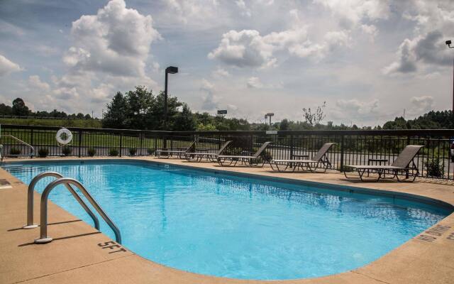 Hampton Inn Summersville