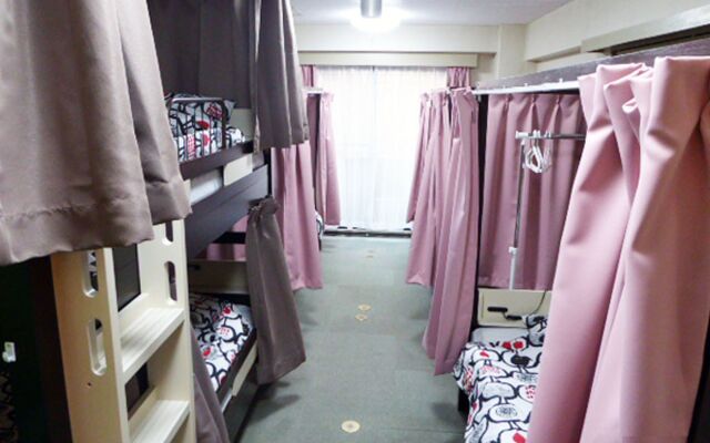 Womens Lodge - Hostel