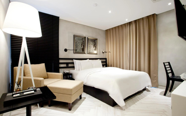 Forestar Hotel