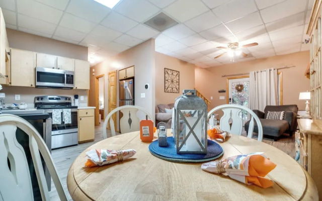 'innsbruck Alpine Getaway' w/ Shared Hot Tub!