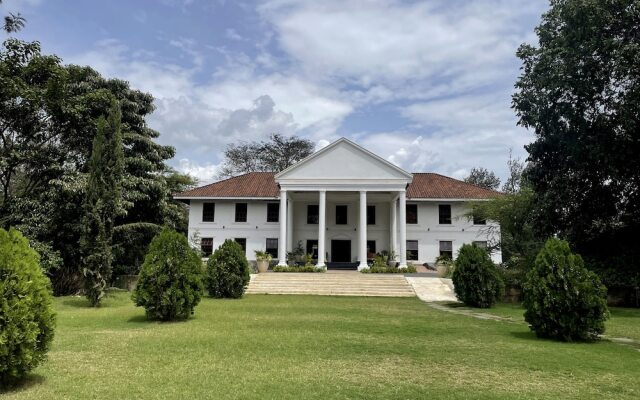 Amani Safari Lodge