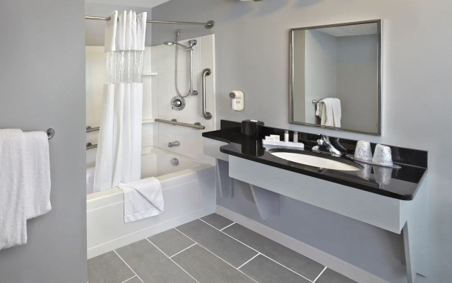 New Haven Village Suites