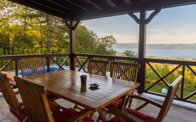 Sapanca Seyru Sefa Villa