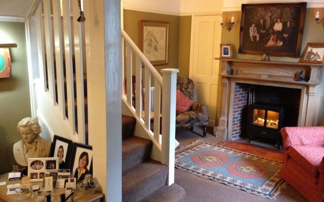 Clayhill House Bed & Breakfast