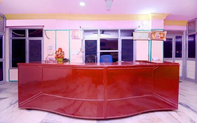 Locham Guest House by OYO Rooms