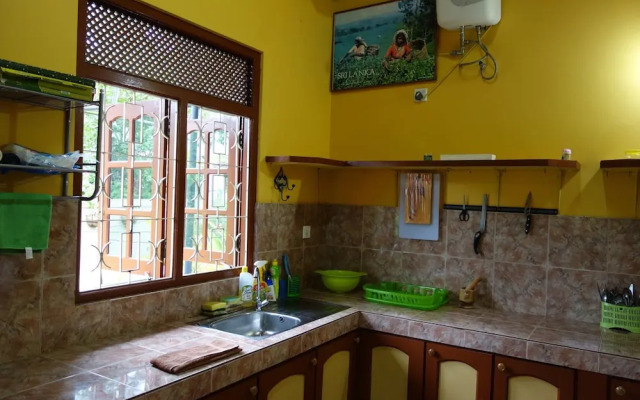 Manel Guesthouse