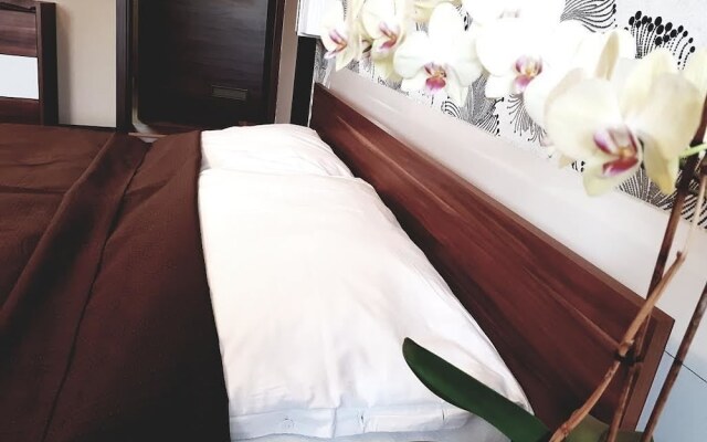 Sweet-Life Wellness Apartments