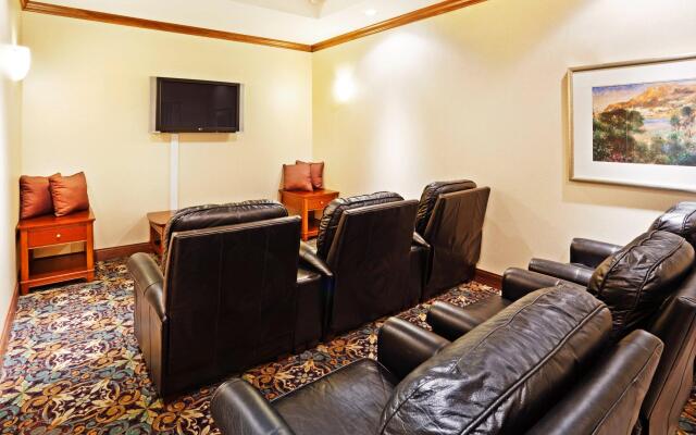 Staybridge Suites Oak Ridge by IHG