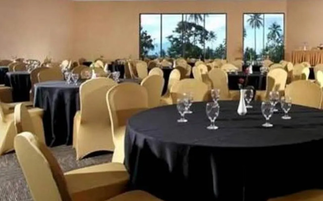 Sutanraja Hotel, Convention & Recreation