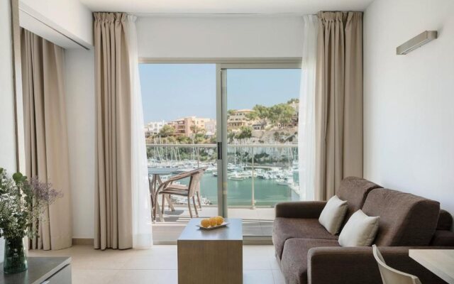 Portodrach Aparthotel & Suites