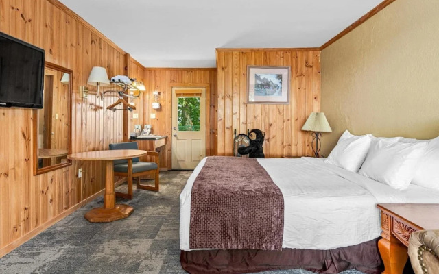 Green River Lodge