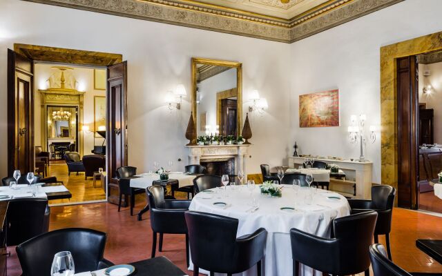 Relais Santa Croce by Baglioni Hotels & Resorts