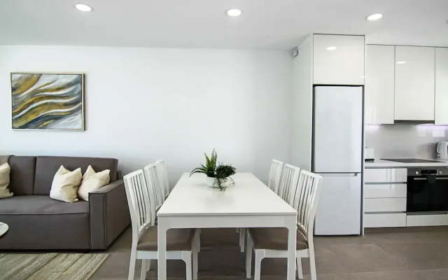 Phaedrus Living: Seaview Luxury Flat Limnaria 114