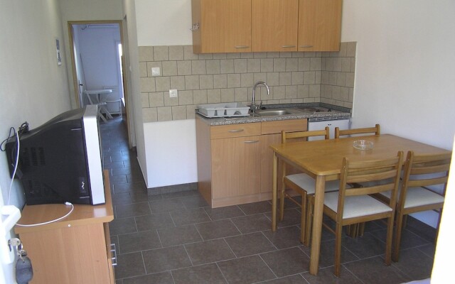 Apartments Huška