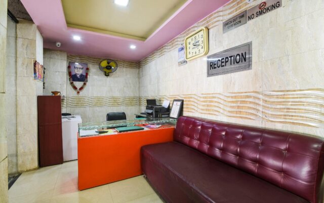 Hotel Holiday Inn By OYO Rooms