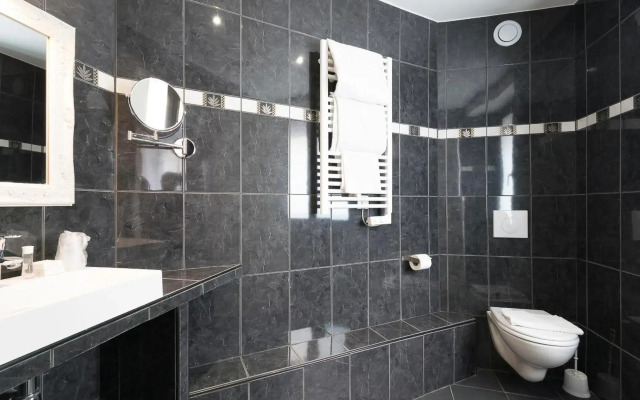 Hotel Prince Monceau