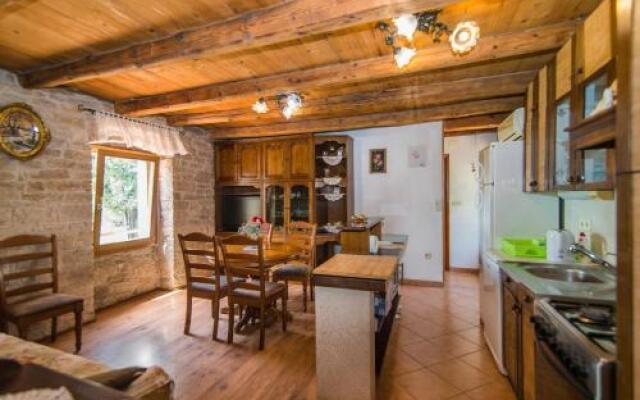 Apartment Nilda Valdi