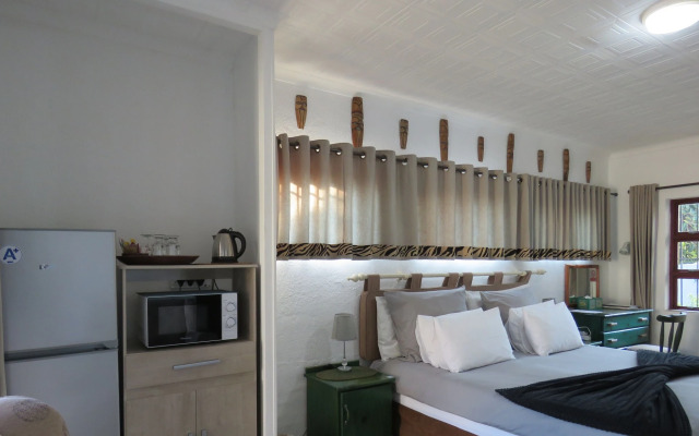 Beachcomber Bay - Guest House