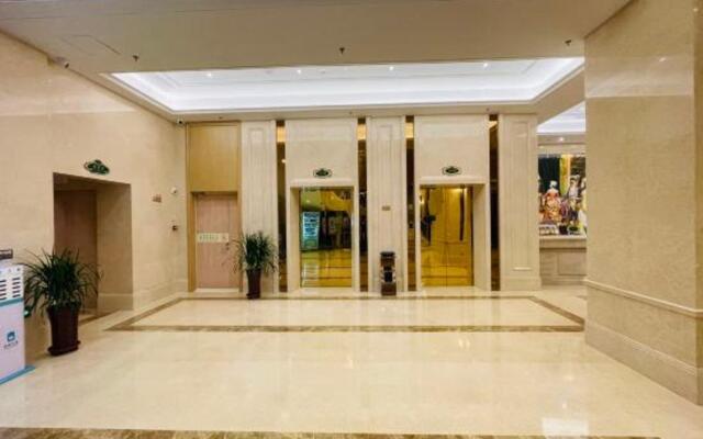 Vienna International Hotel (Baotou Airport)