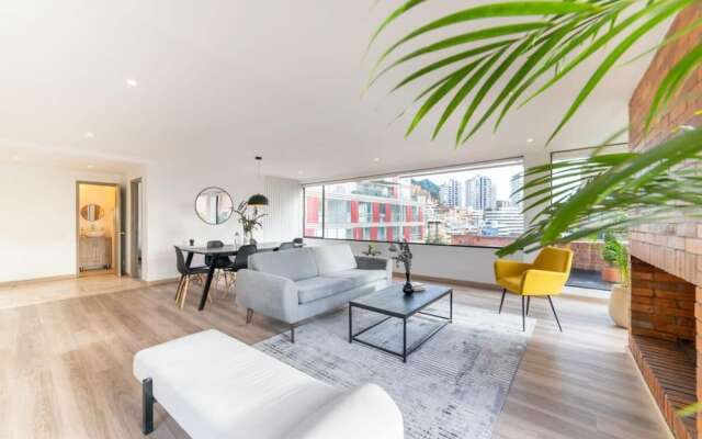 w Natural 1BR With Private Terrace in Cabrera