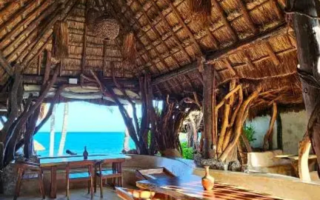 Cabañas Playa Condesa Tulum