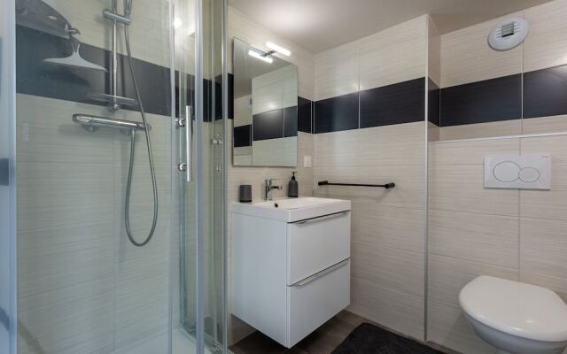 Le 21 -Au pied du Château - Netflix - GregIMMO