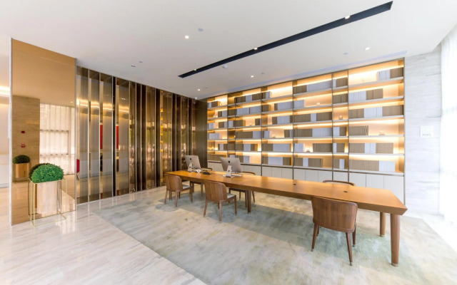 Ji Hotel Jiaxing Wanda Square