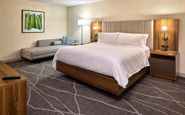 Holiday Inn Express Charleston – Downtown Medical Area