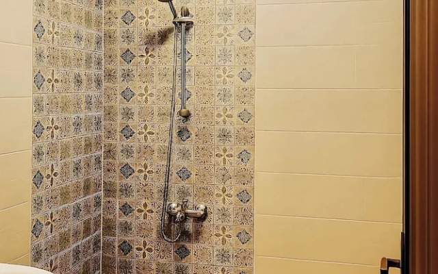 2 Bedroom Modern Flat at Zayed Compound