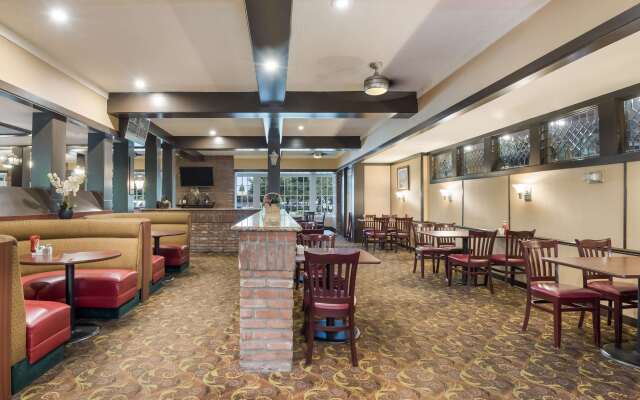 SureStay Plus Hotel by Best Western Reno Airport