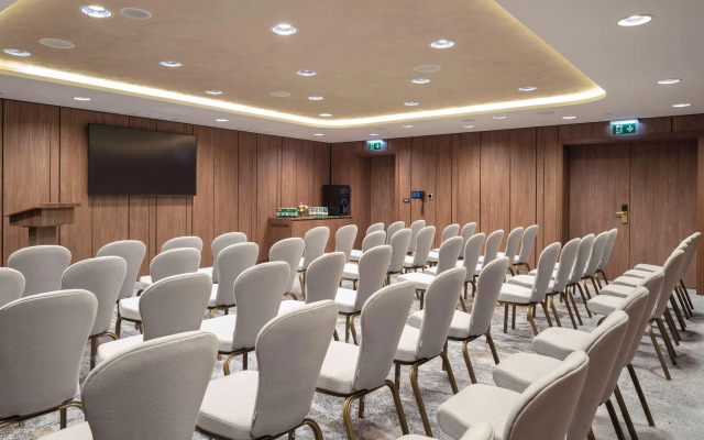 Doubletree By Hilton Plovdiv Center