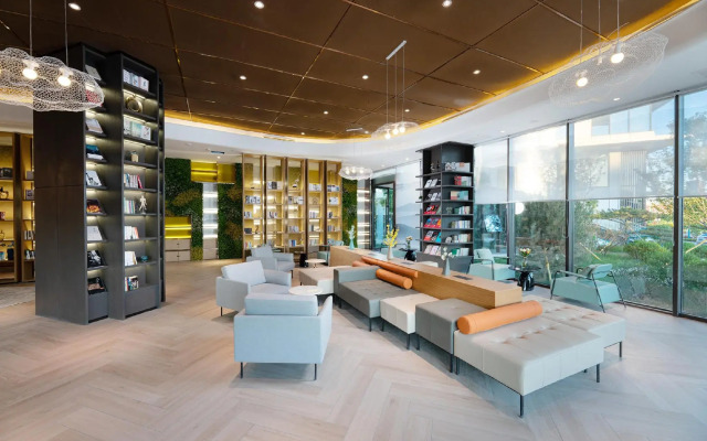 Atour Hotel Yanan Luyi Park