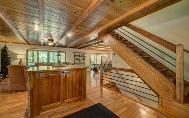 Toccoa Lookout Cottage by Escape to Blue Ridge