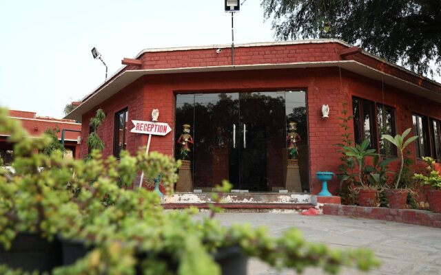 Thar Exotica Hotel & Resorts.