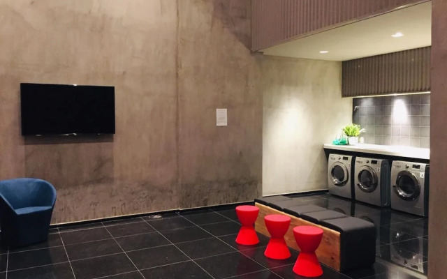 Rep1817 Setin Downtown Rep Blica