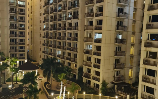 Solemare Parksuites Condo R Us