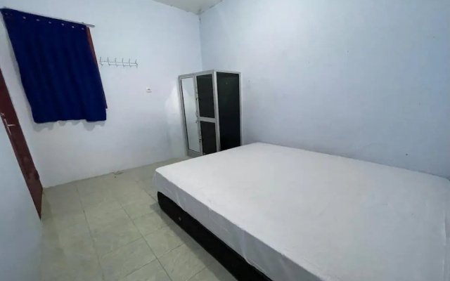 Hotel O Kost Btnompo Near SDI Bontosallang