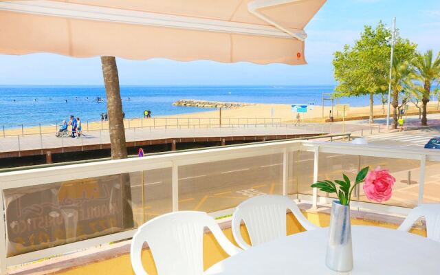 Apartamento Junto al mar Para 7 Personas en Cambrils