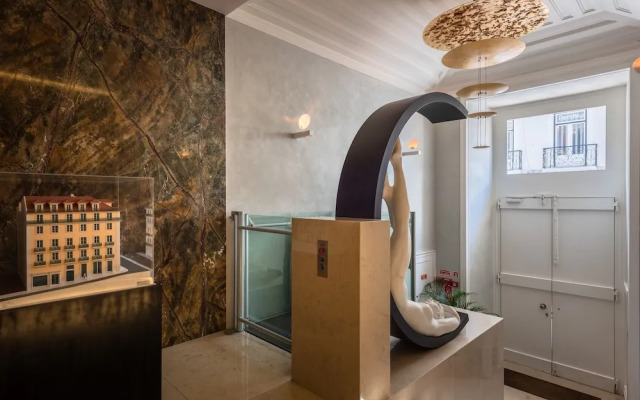ALTIDO Lux Chiado 2-Floor 3-BR Apartment w/Garage