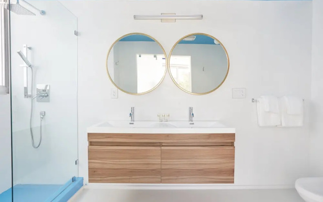 Sonder - South of 5th